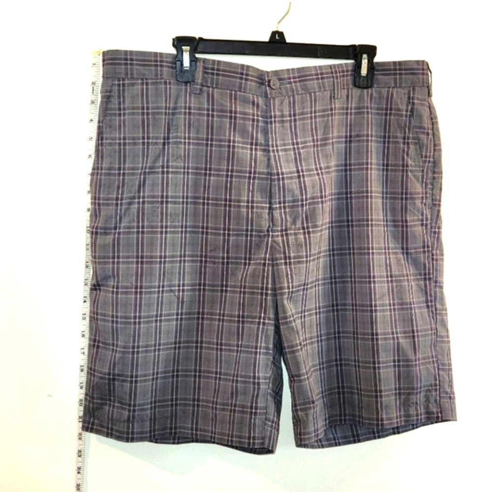 Ben Hogan~ Men's Performance Shorts Size 38